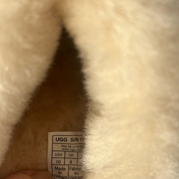 Like New! UGG Disquette Clog - Picture 8 of 11